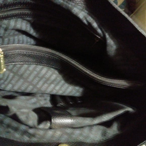 Steve Madden Tote - Picture 6 of 8